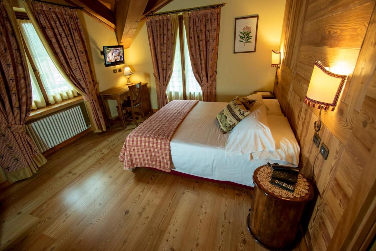 Laghetto Alpine Hotel & Restaurant บรุสซอน ภายนอก รูปภาพ