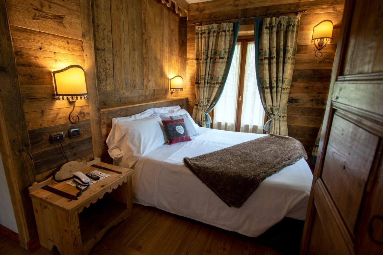 Laghetto Alpine Hotel & Restaurant บรุสซอน ภายนอก รูปภาพ